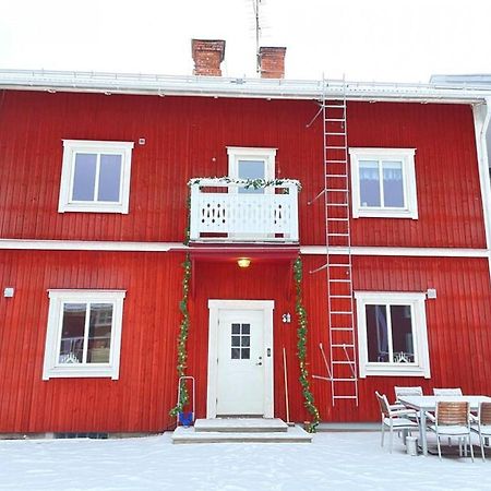 Skomakaren, Near Vasalopp Finish Line Portal In Mora Exterior photo