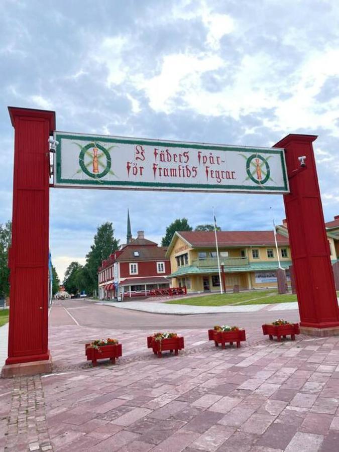 Skomakaren, Near Vasalopp Finish Line Portal In Mora Exterior photo